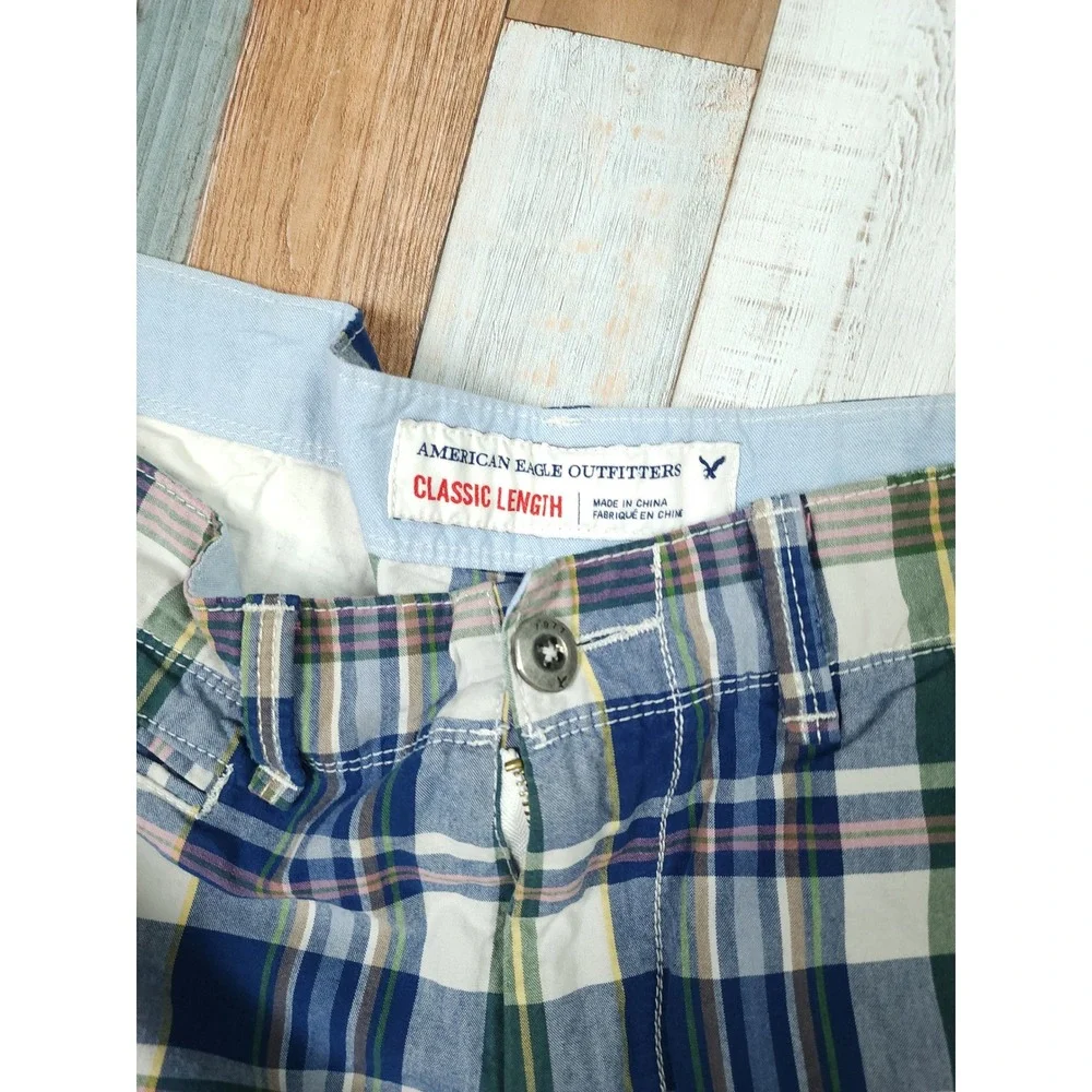 American Eagle Outfitters Mens Plaid Classic Length Shorts Blue Green White 34